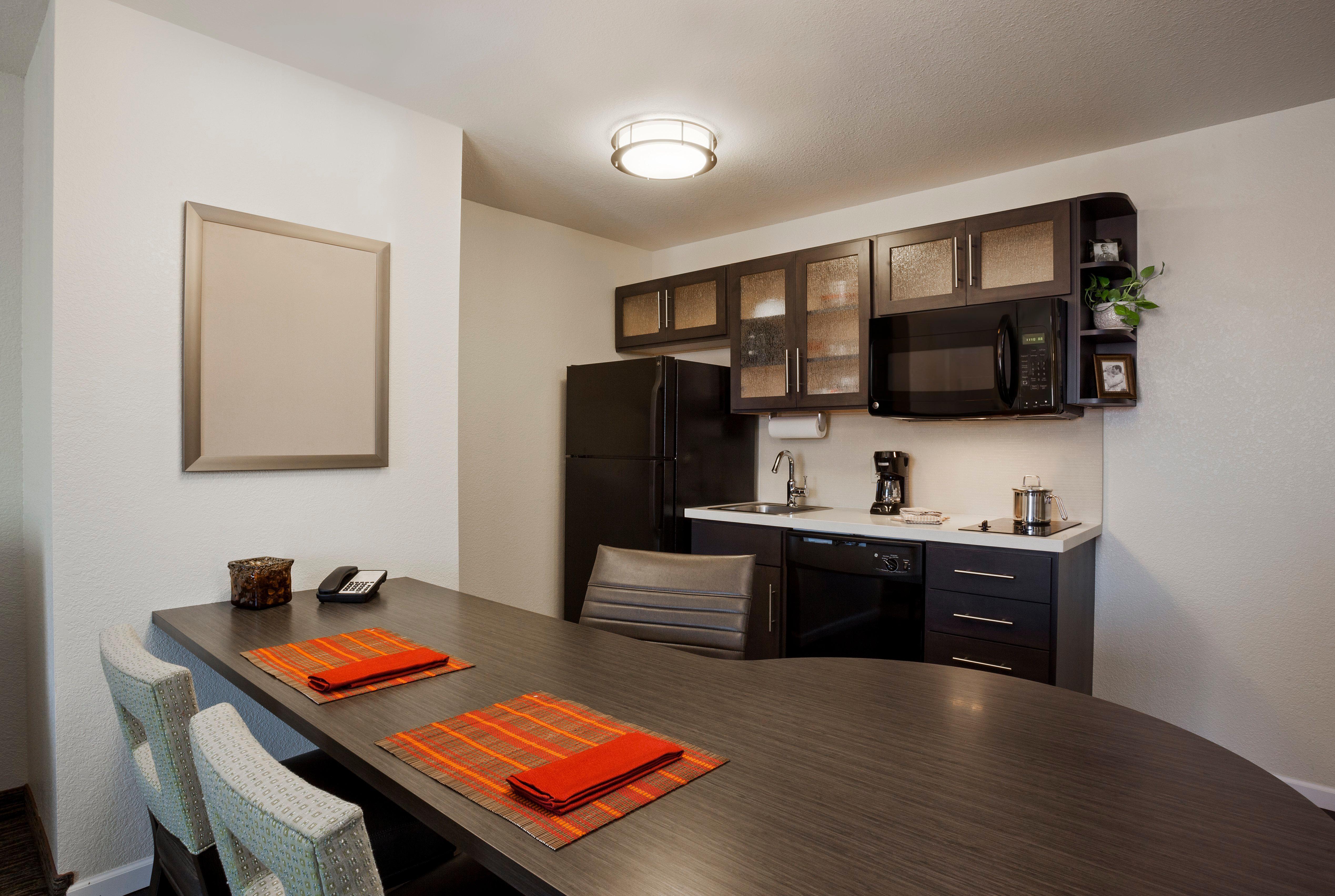 Candlewood Suites Denver North - Thornton By Ihg Ngoại thất bức ảnh