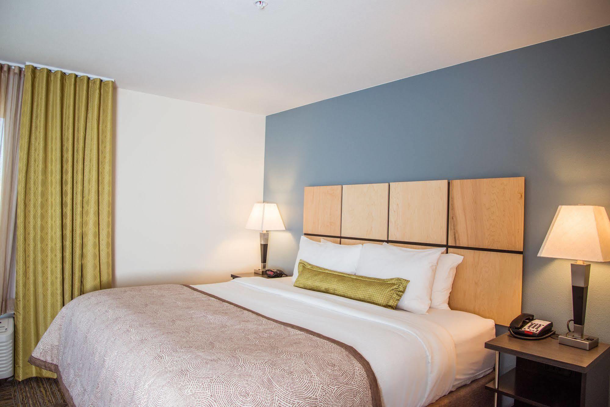 Candlewood Suites Denver North - Thornton By Ihg Ngoại thất bức ảnh